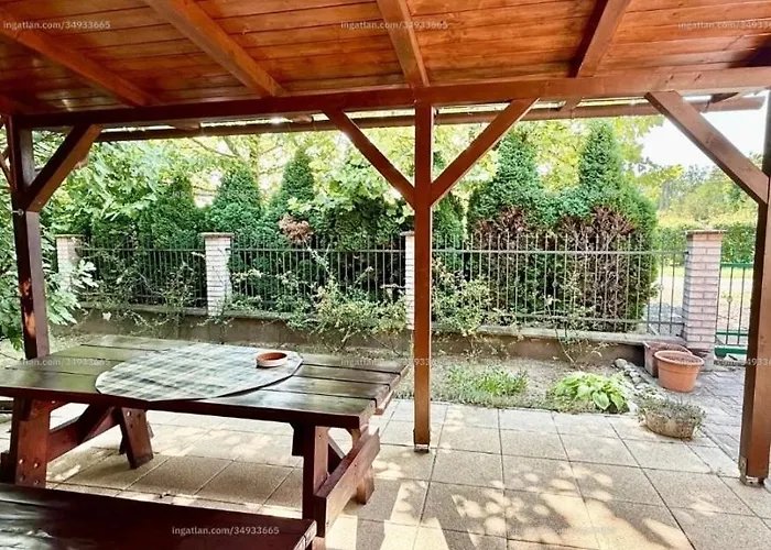 בית נופש Ket Kiskacsa *